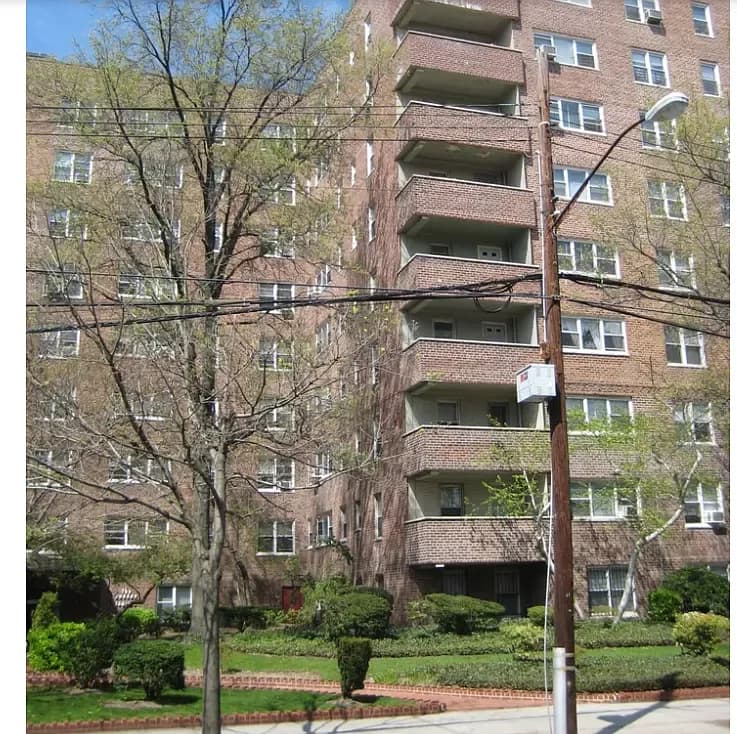 Building photo 3
