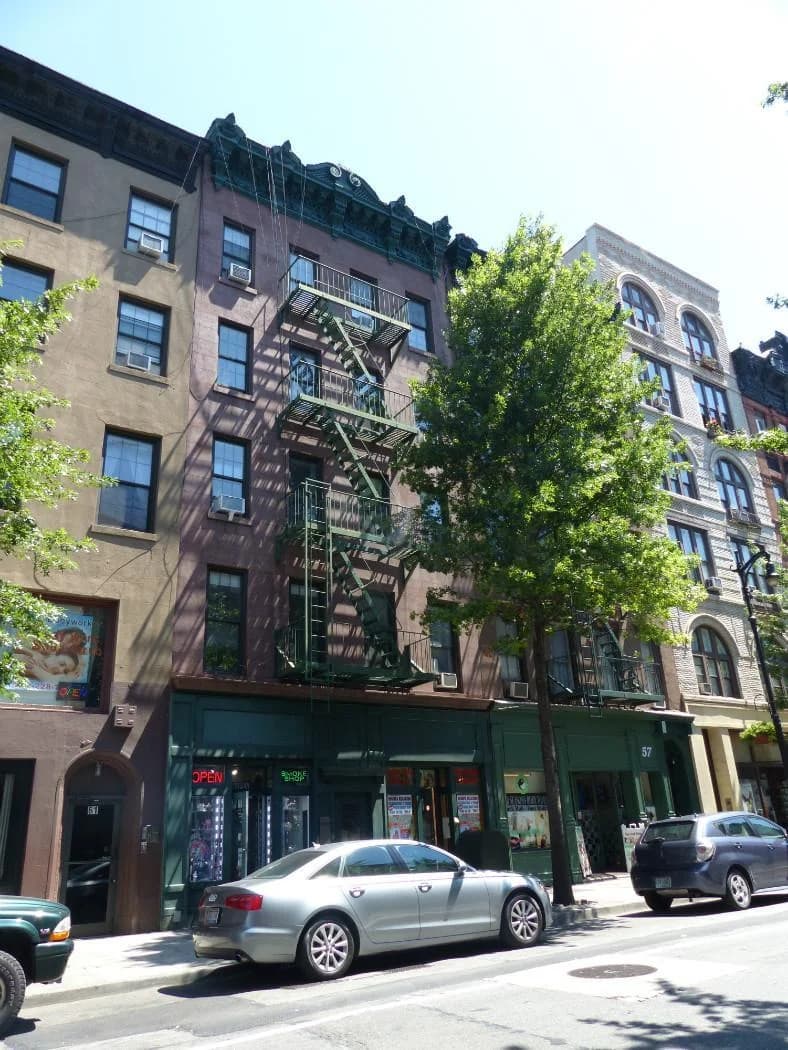 Building photo 26