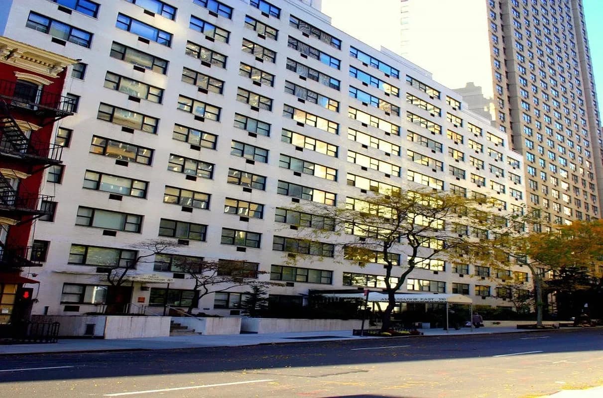 Building photo 3