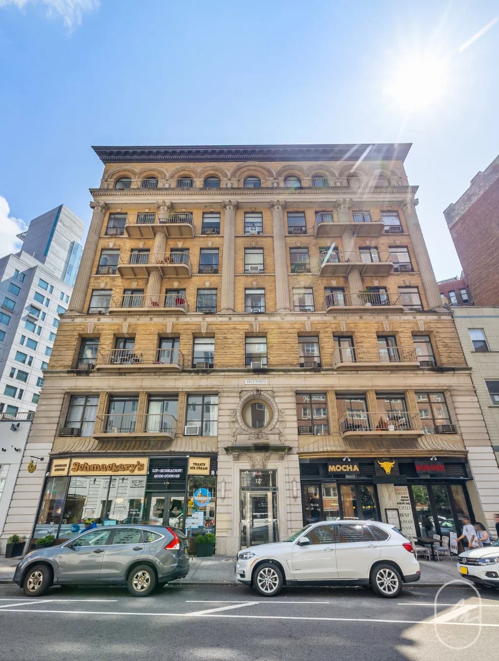 Building photo 27