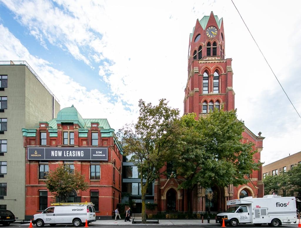 Building photo 5