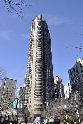 Building photo 75