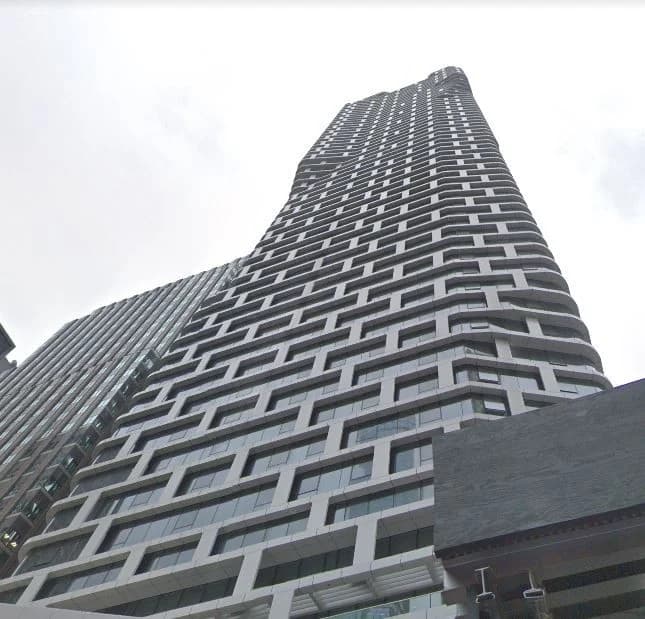 Building photo 5