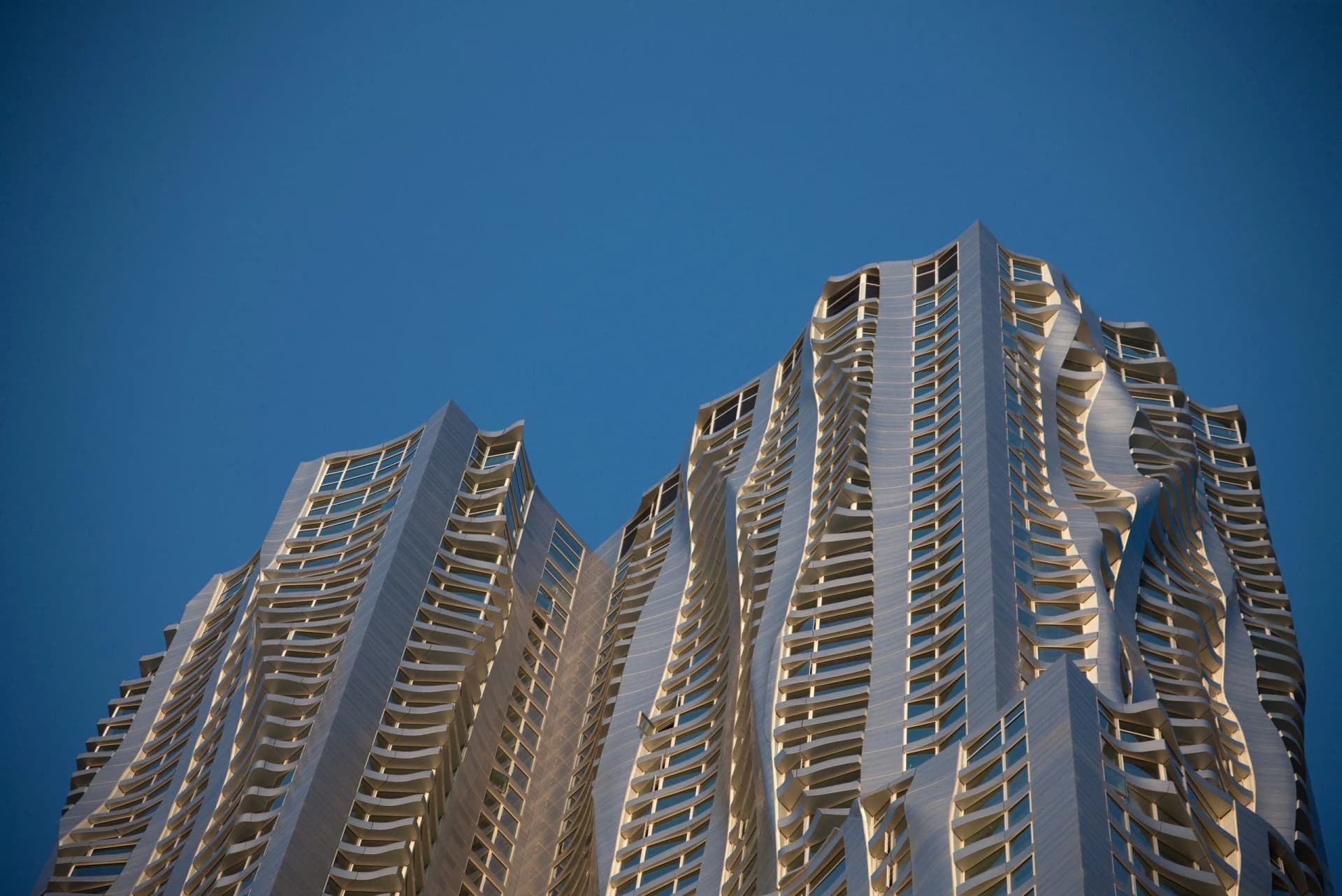Building photo 3