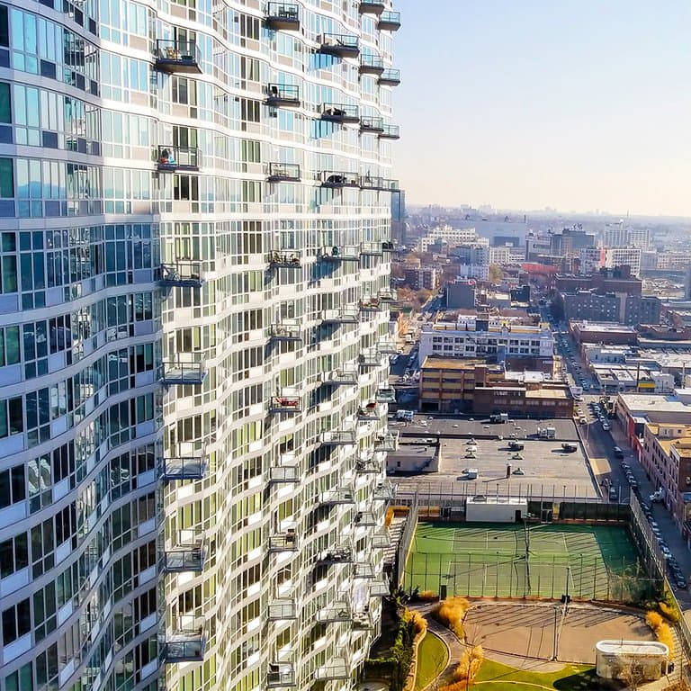 Building photo 44