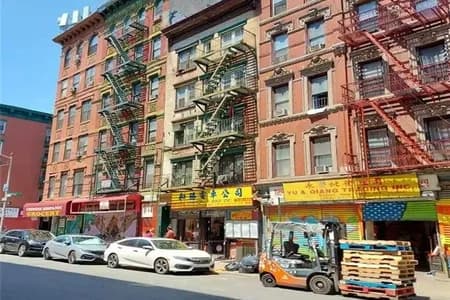 Building photo 2