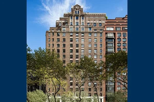 160 West 71 Street