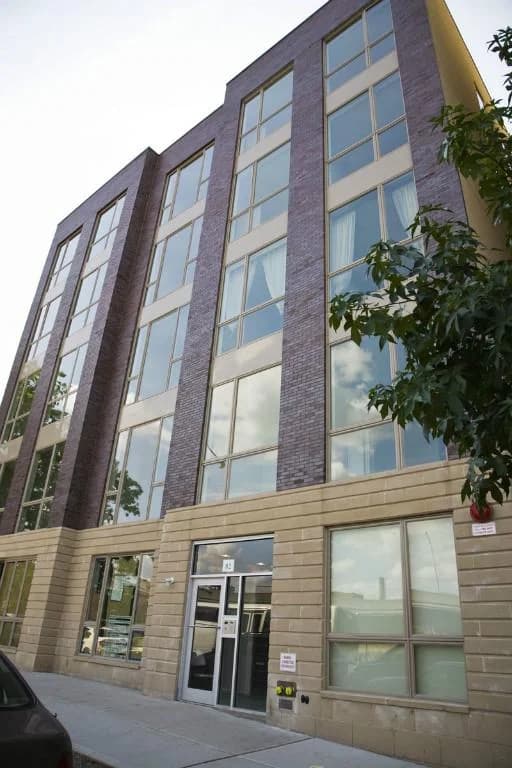 Building photo 5