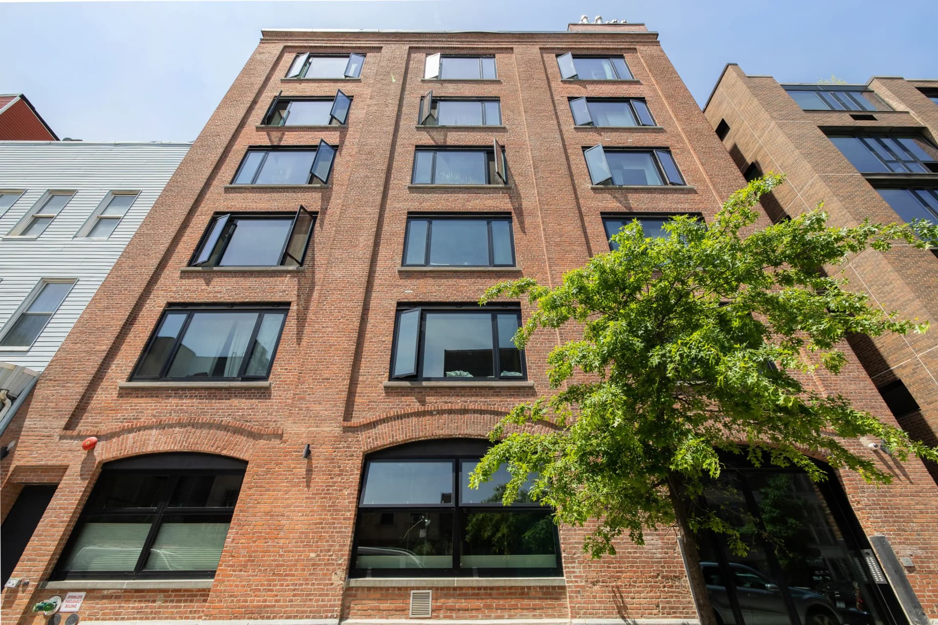 Building photo 2