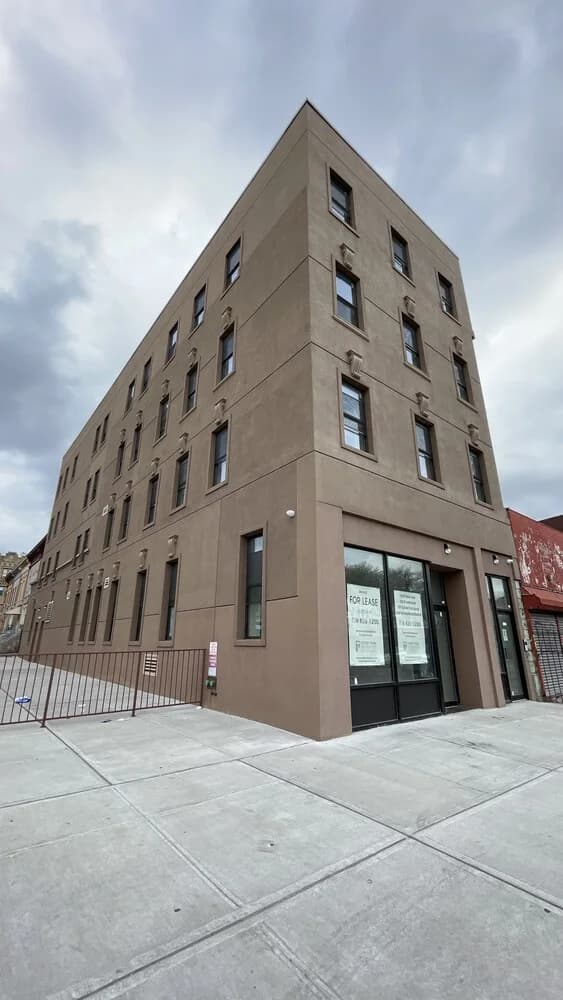 Building photo 2