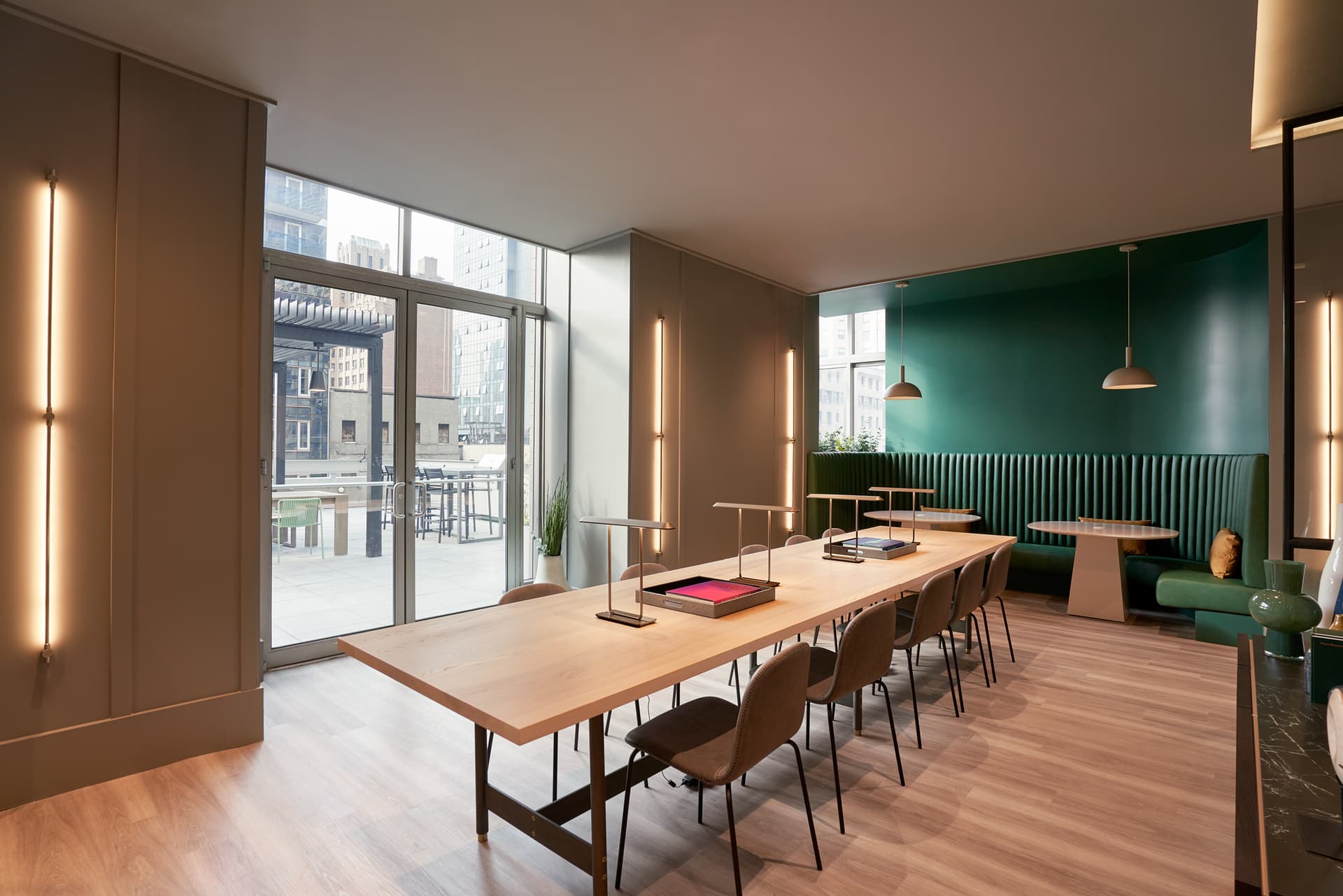 Building photo 61