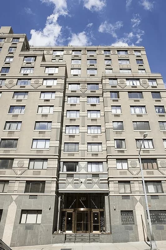 Building photo 2
