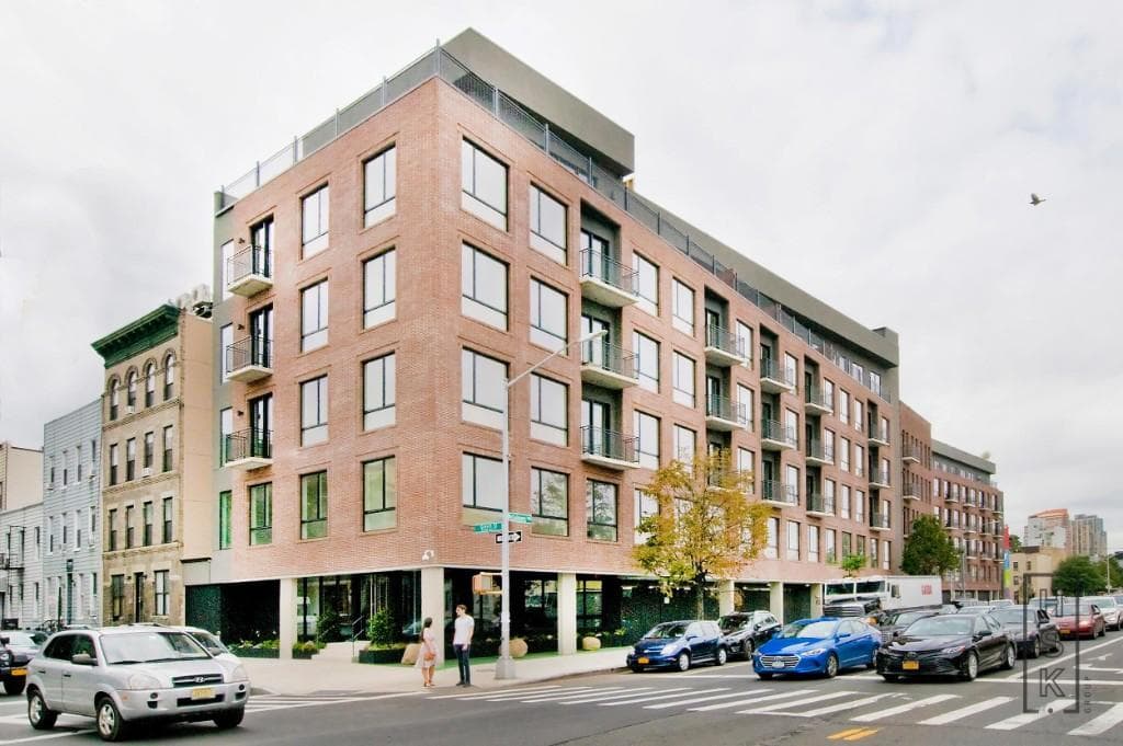 Building photo 2