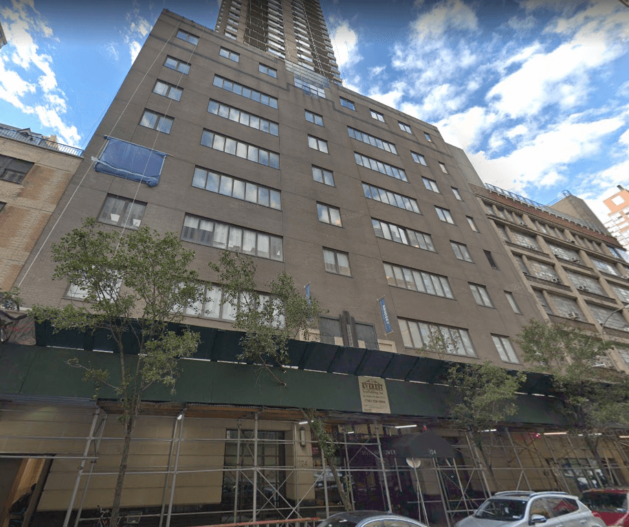 Building photo 111
