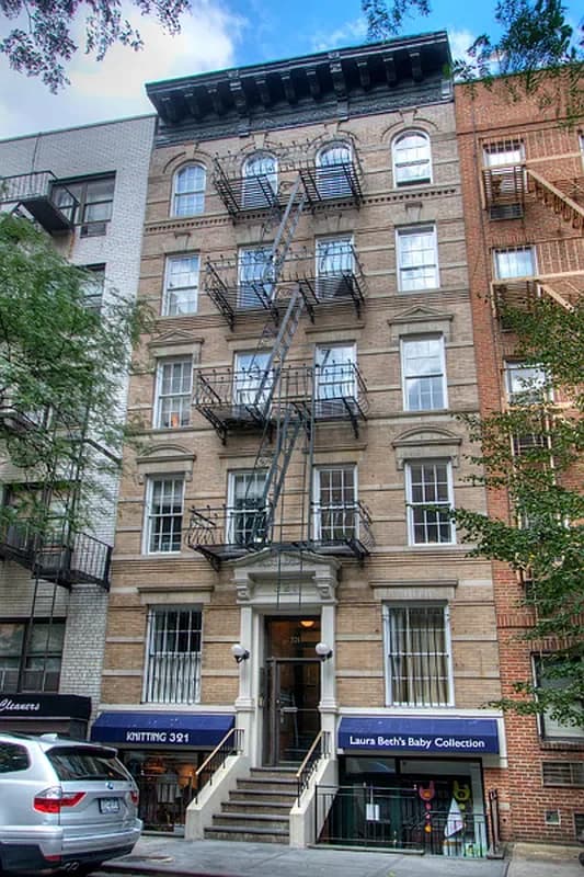 Building photo 29