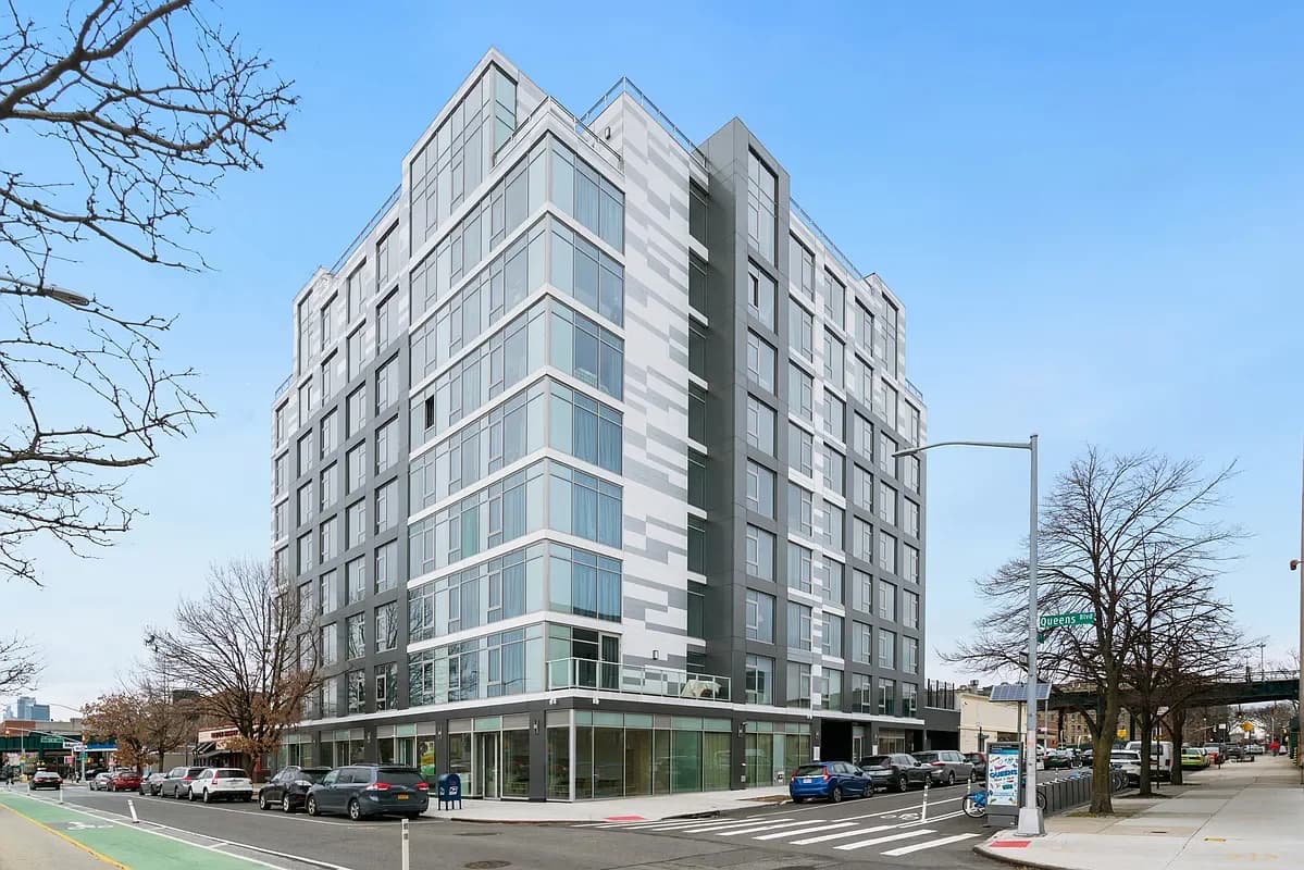 Building photo 2