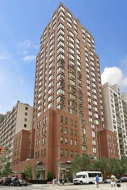 Building photo 3