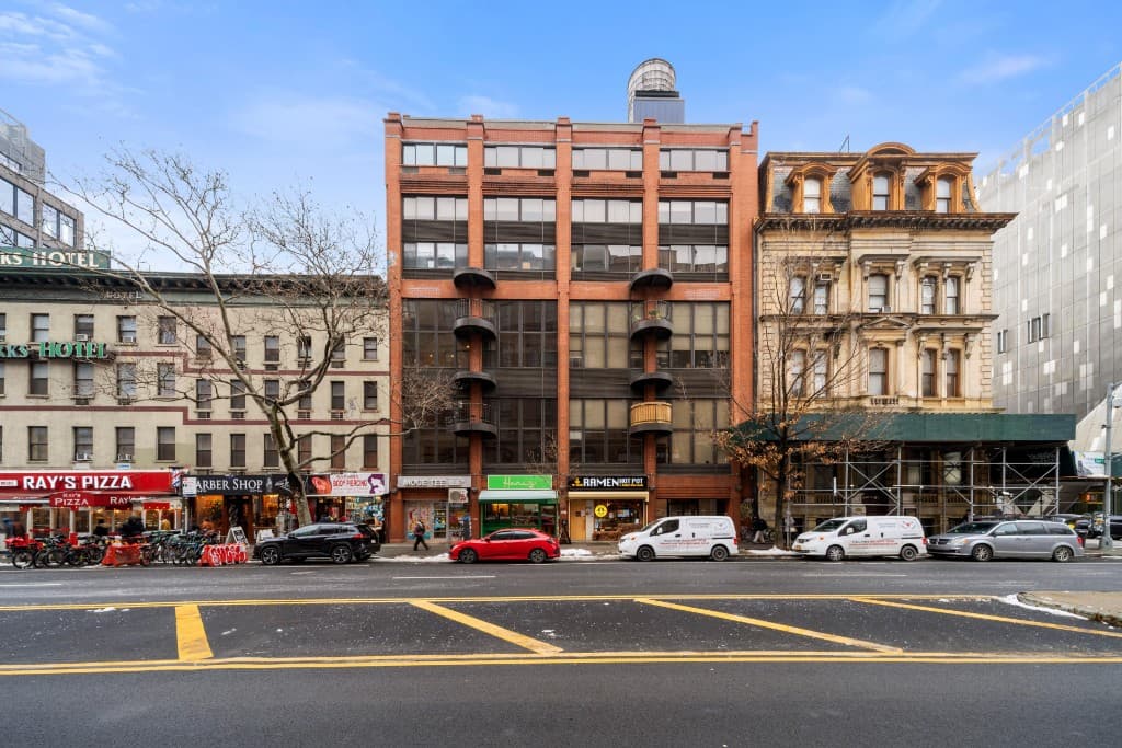 Building photo 2
