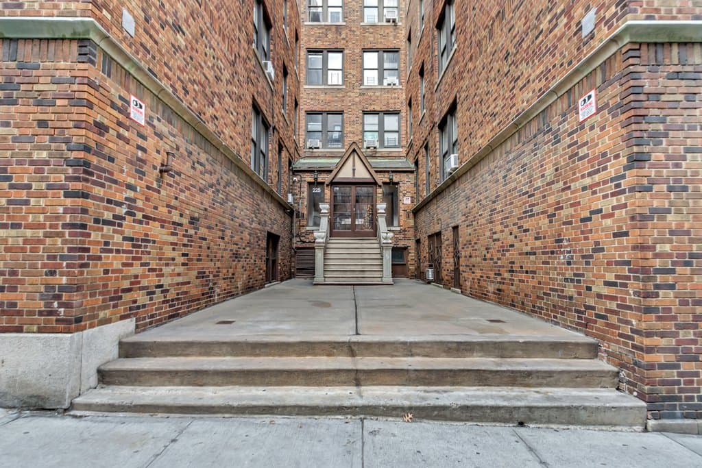 225 East 202 Street