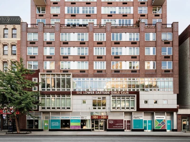 Building photo 2
