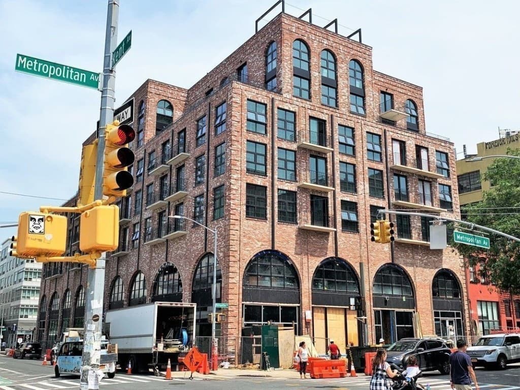 Building photo 2