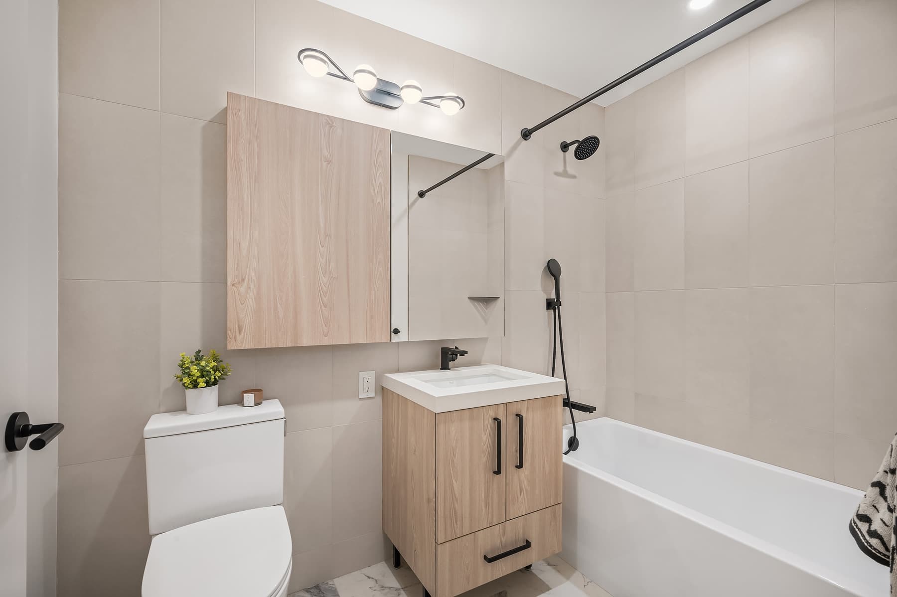 75 Dupont Street #510, Brooklyn, NY 11222 1