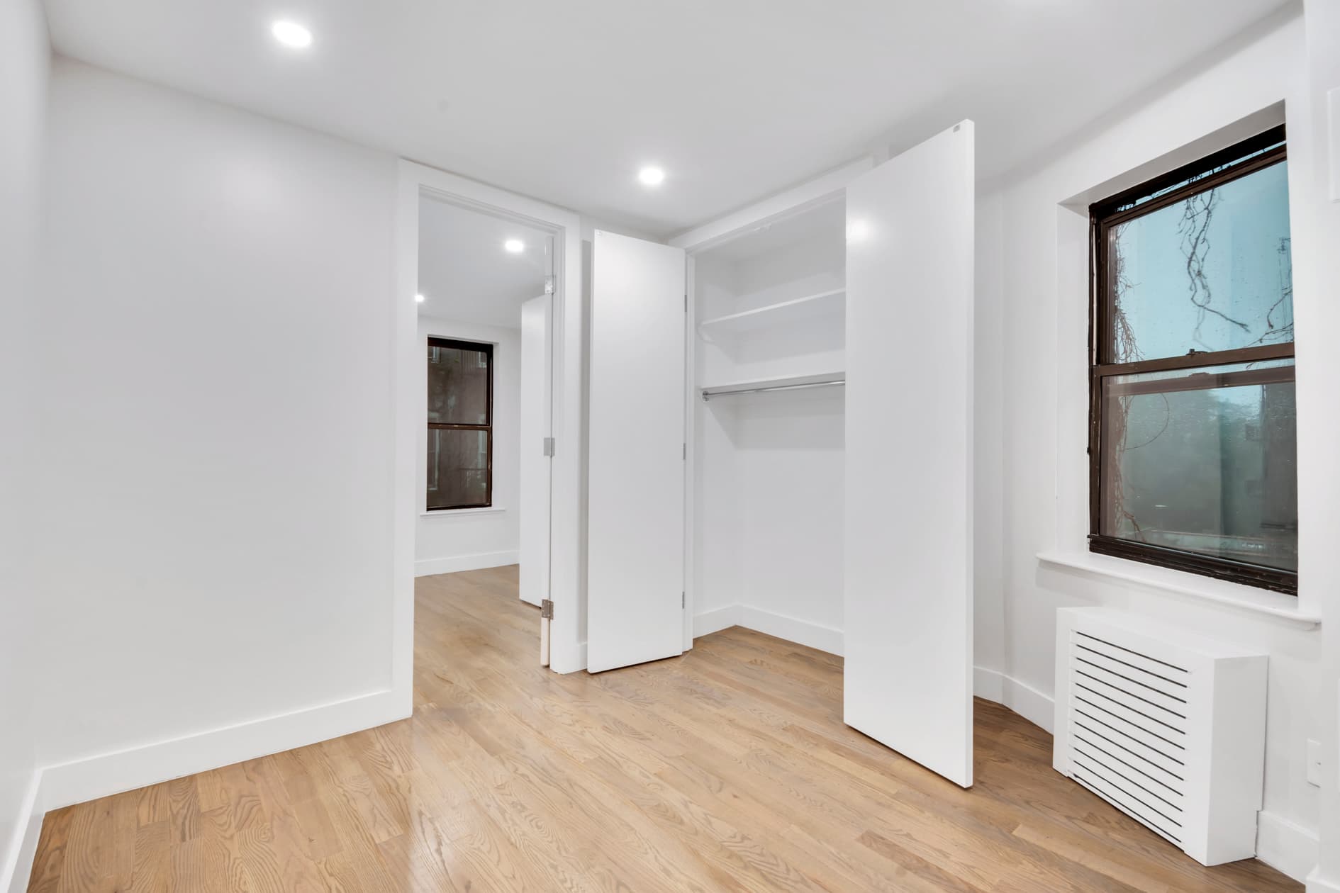 414 West 49 Street #4C, Manhattan, NY 10019