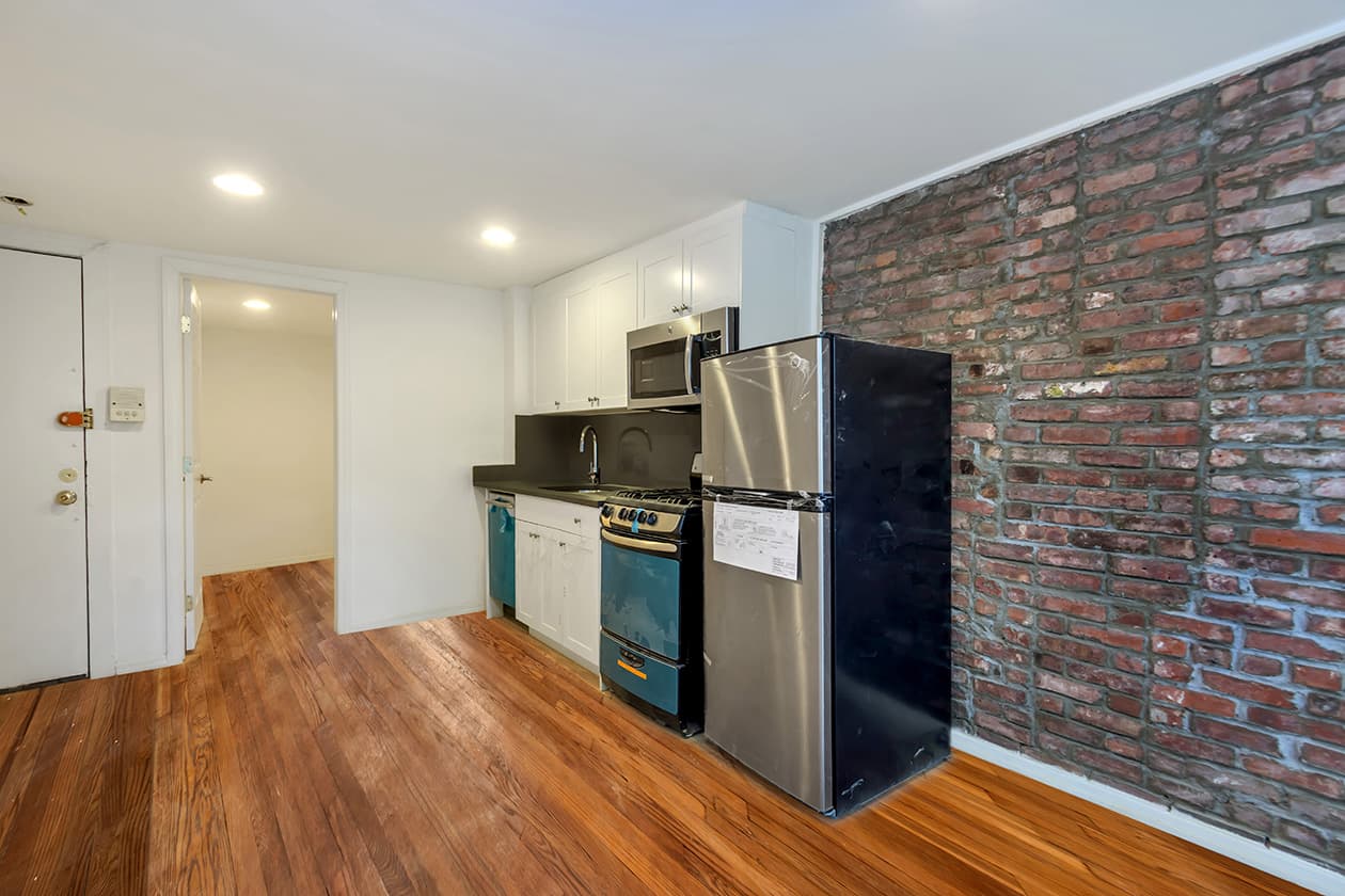 98 Christopher Street #14, Manhattan, NY 10014 - Image 1