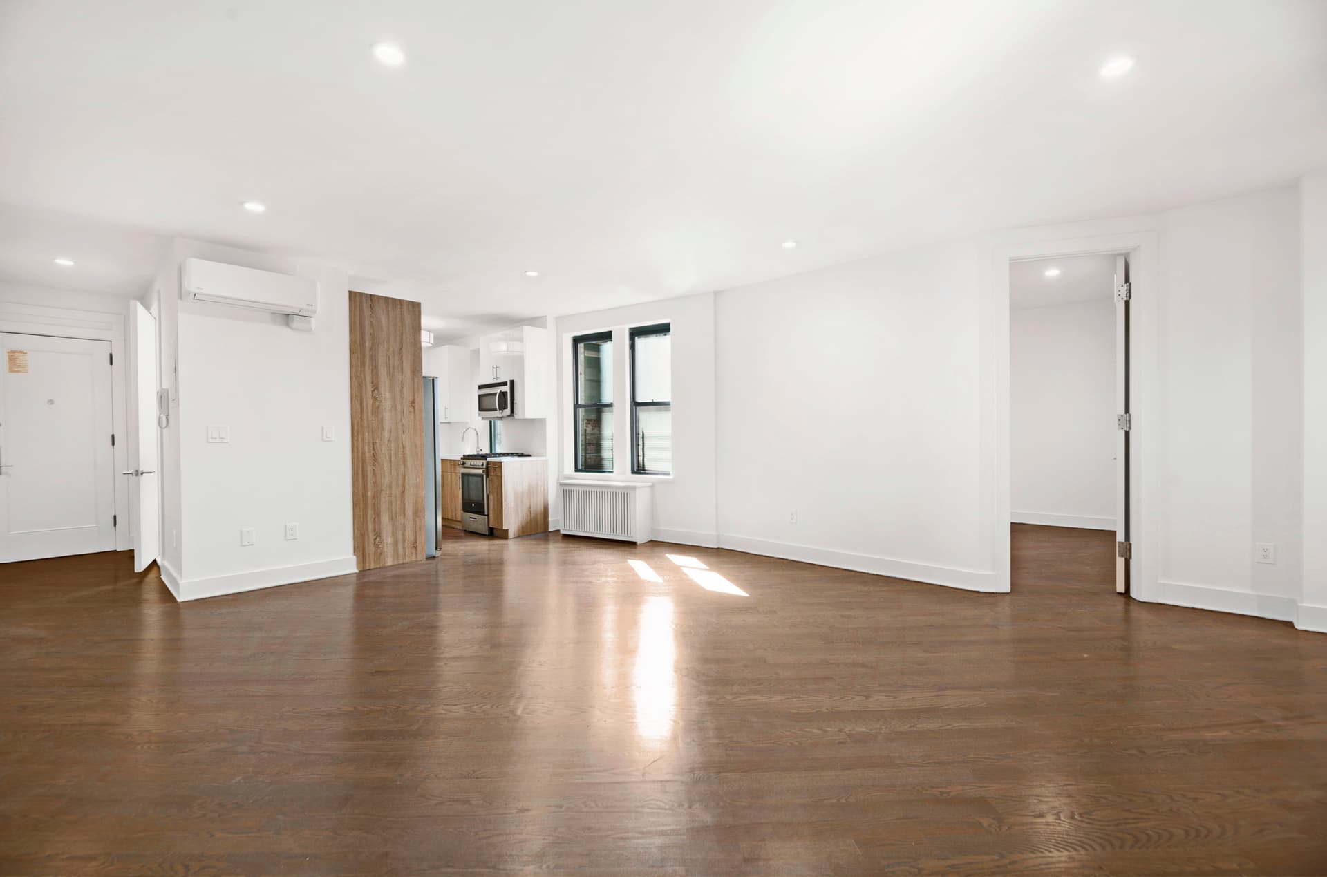 226 E 70 St #3C, Manhattan, NY 10021 1