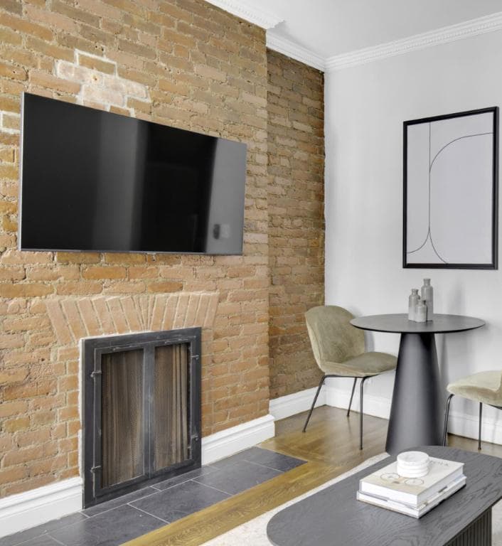 53 Leroy Street #5D, Manhattan, NY 10014 1