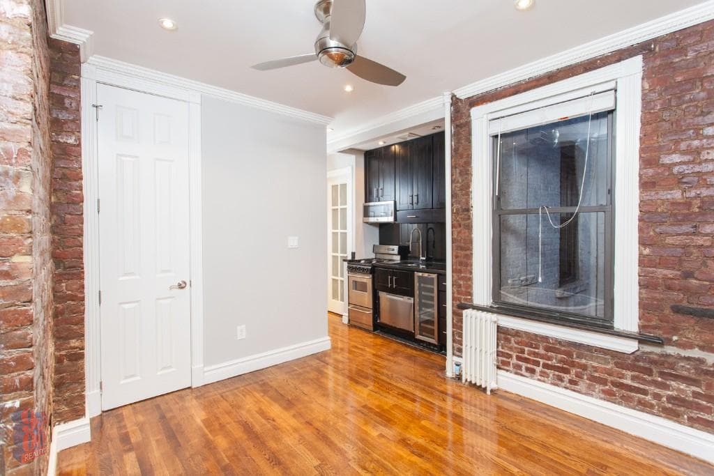 410 East 13 Street #3C, Manhattan, NY 10009 1