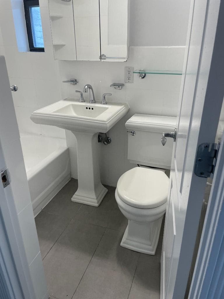 416 East 13 Street #3F, Manhattan, NY 10009 1