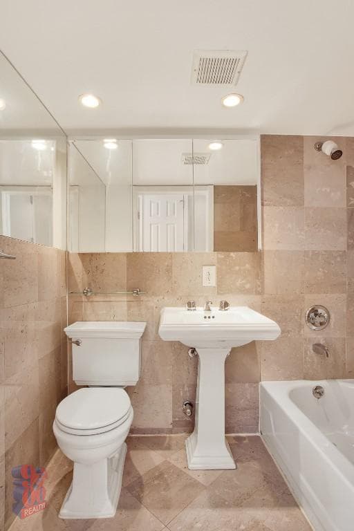 277 East 10 Street #5, Manhattan, NY 10009 1