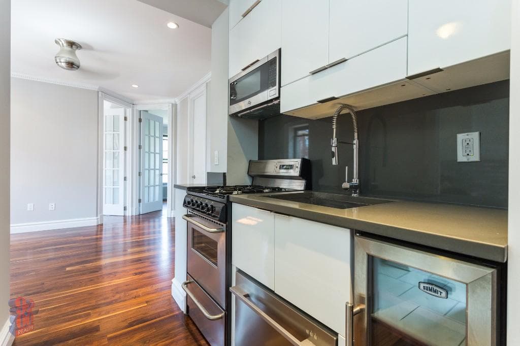 1590 Lexington Avenue #12, Manhattan, NY 10029 1