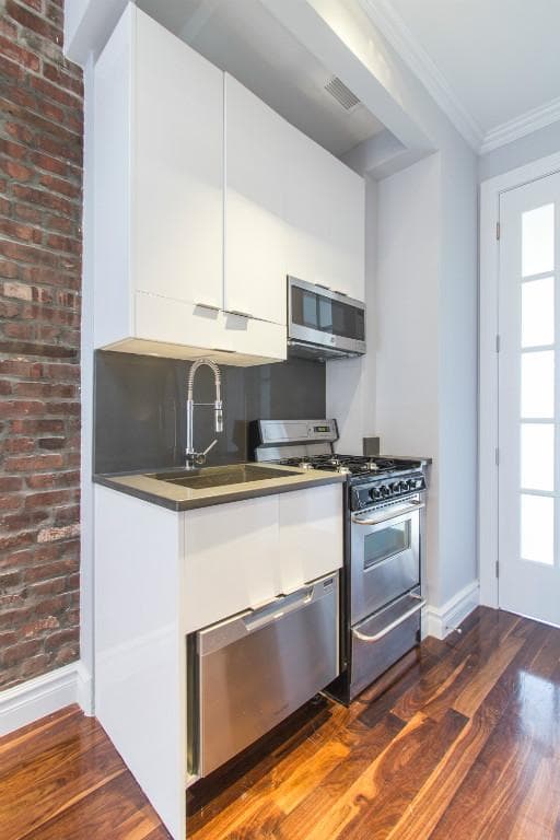 124 Ridge Street #8, Manhattan, NY 10002 1