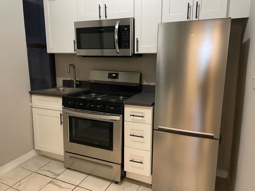 231 East 4 Street #5C, Manhattan, NY 10009 1