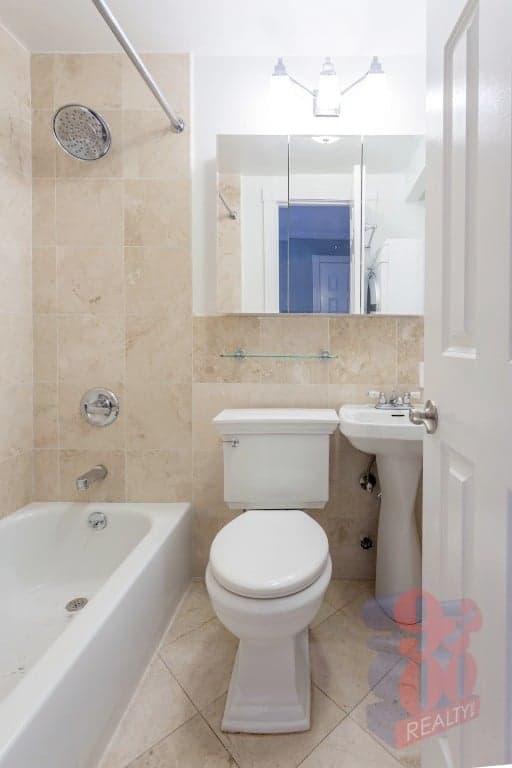 416 East 13 Street #3B, Manhattan, NY 10009 1