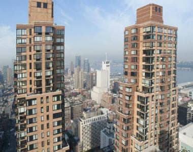 1 Columbus Place #N33C, Manhattan, NY 10019 1