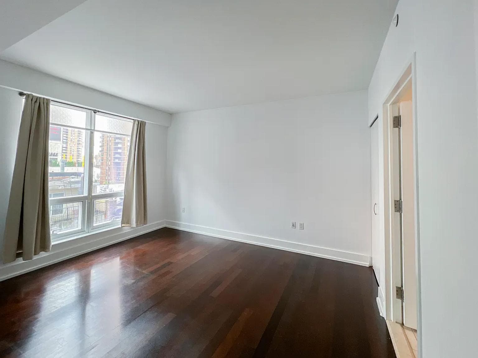 Atelier 635 West 42 Street #5L, Manhattan, NY 10036 1