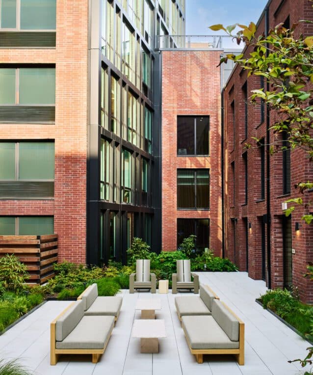 2-33 50 Ave #E716, Queens, NY 11101