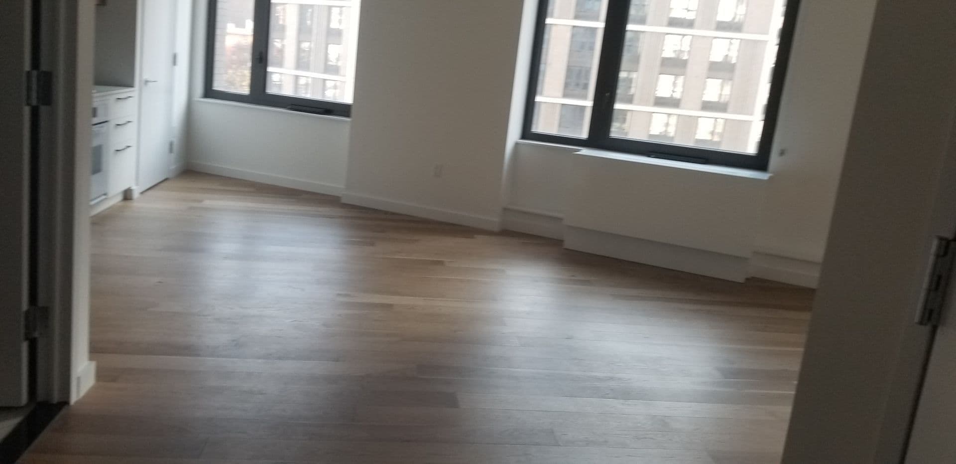 445 West 35 Street #2-M, Manhattan, NY 10018