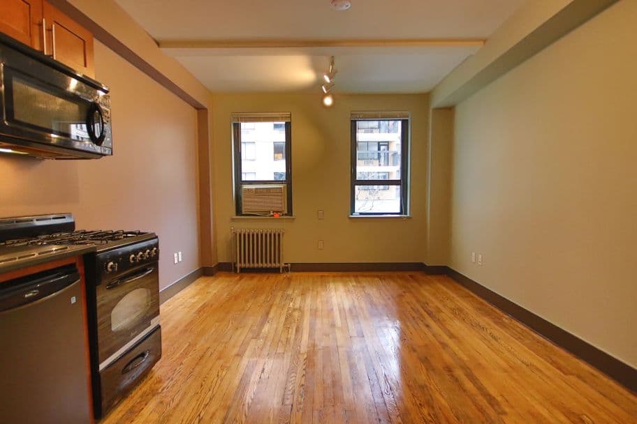 11 Waverly Place #03G, Manhattan, NY 10003