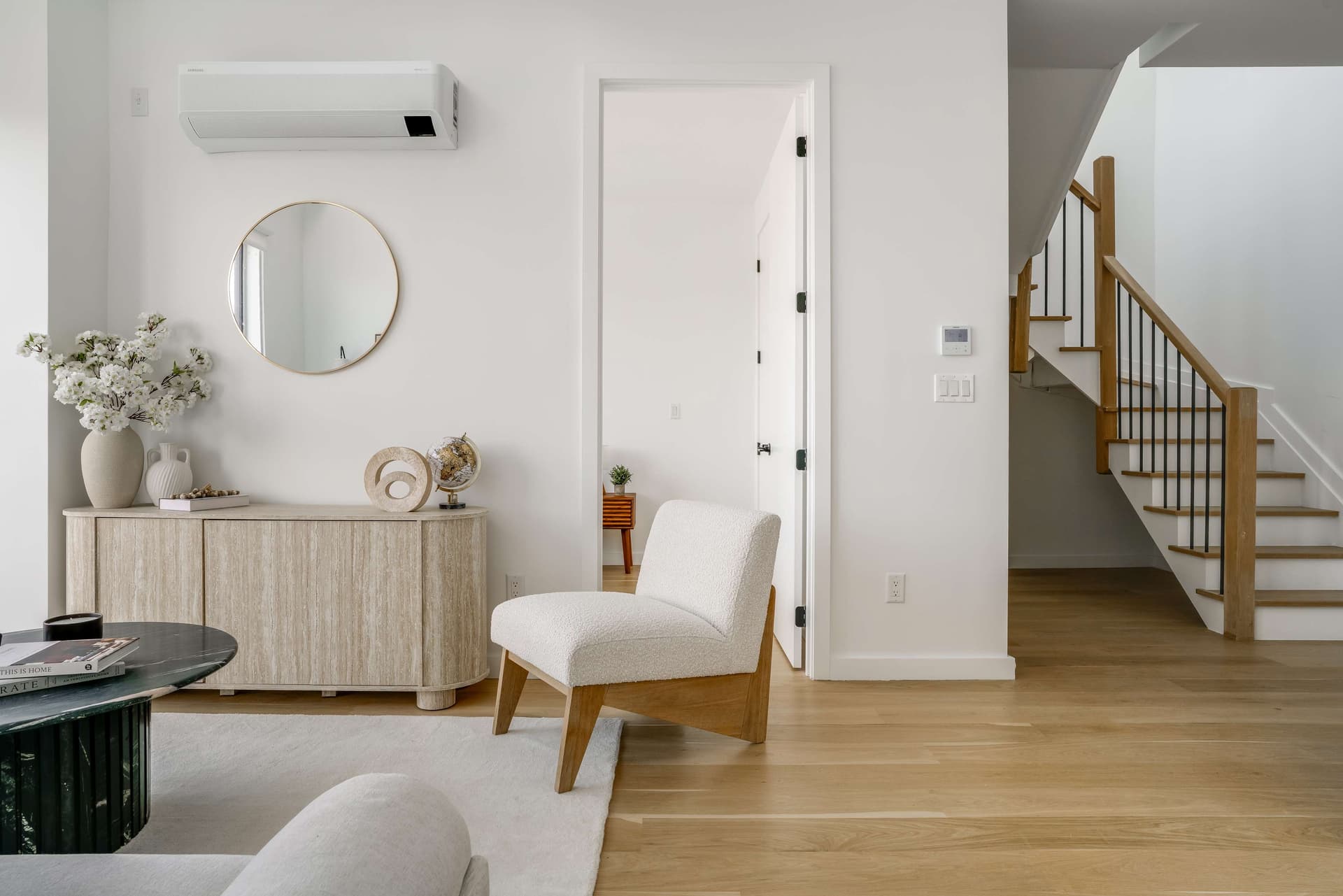 11-34 35 Avenue #909, Queens, NY 11106 1