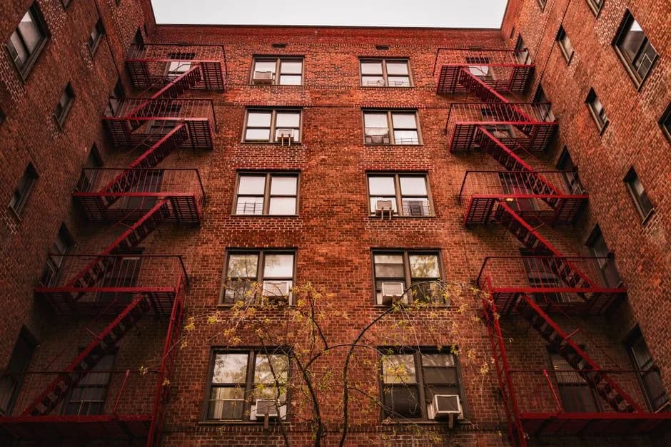 Most-reviewed buildings in Manhattan