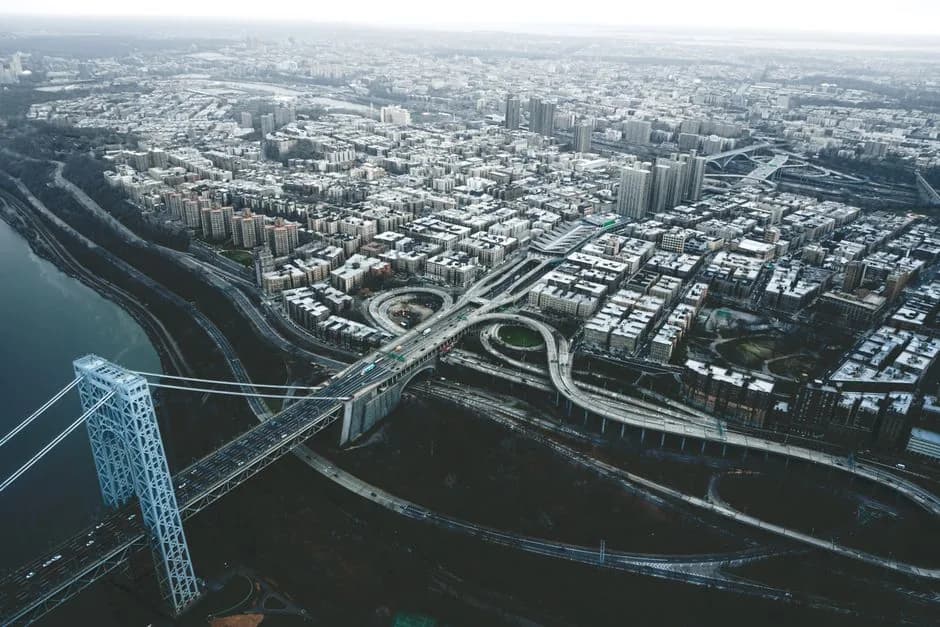 Is Washington Heights a good place to live? A renter's guide — Types of buildings and housing stock