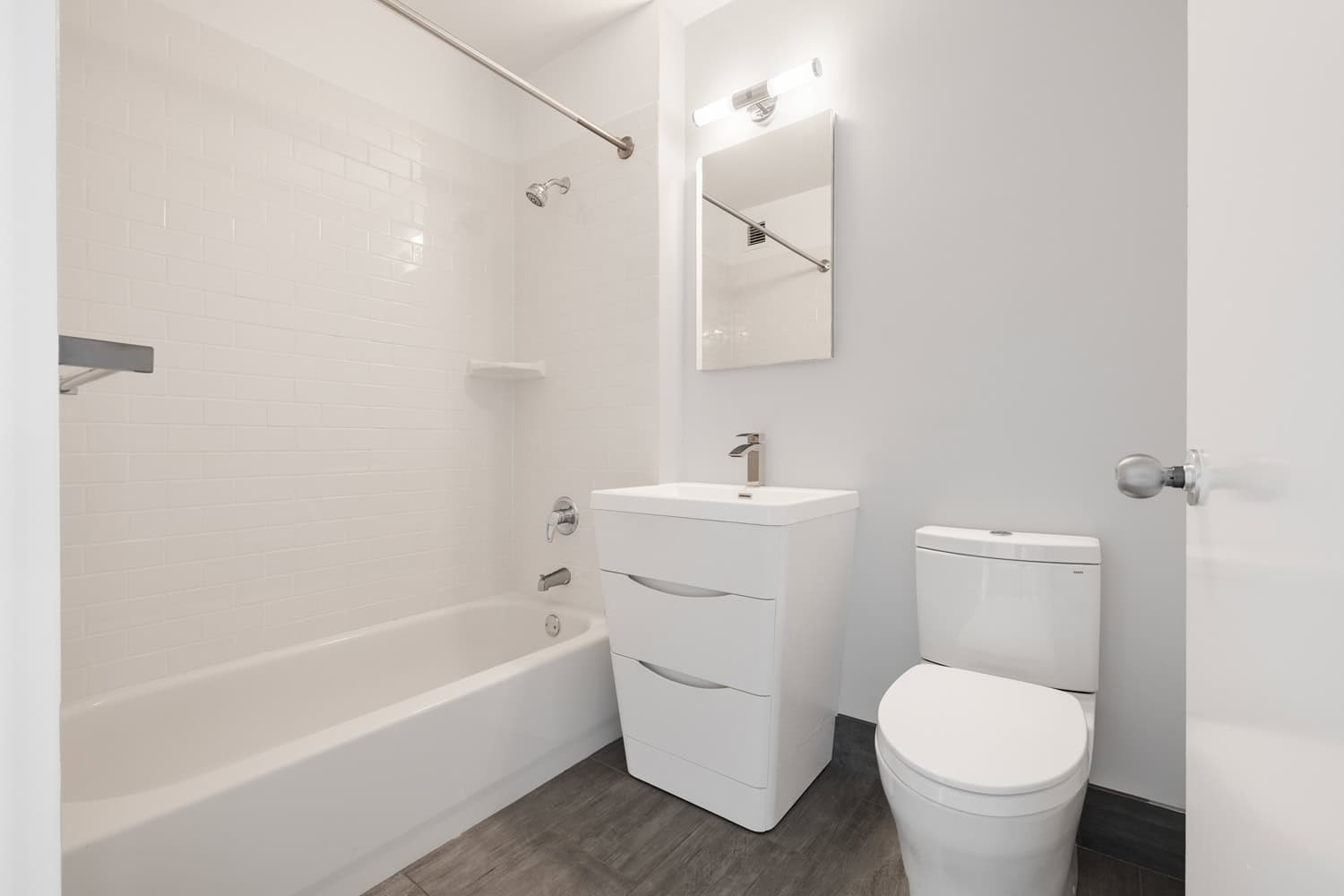 111 Worth Street #07B, Manhattan, NY 10013 1