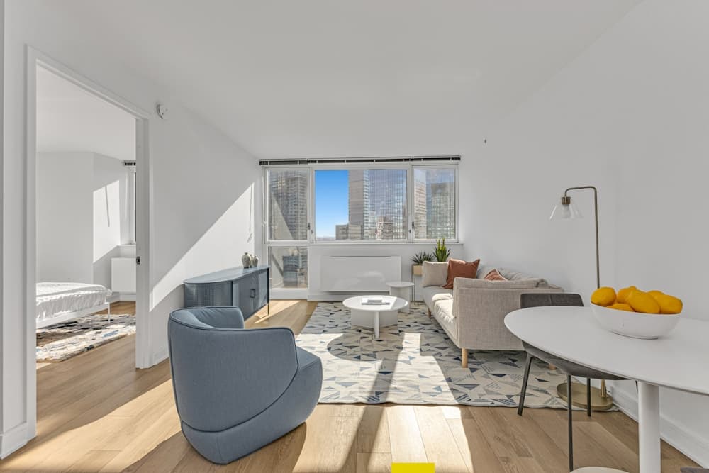 Linc LIC 43-10 Crescent St #1819, Queens, NY 11101 1