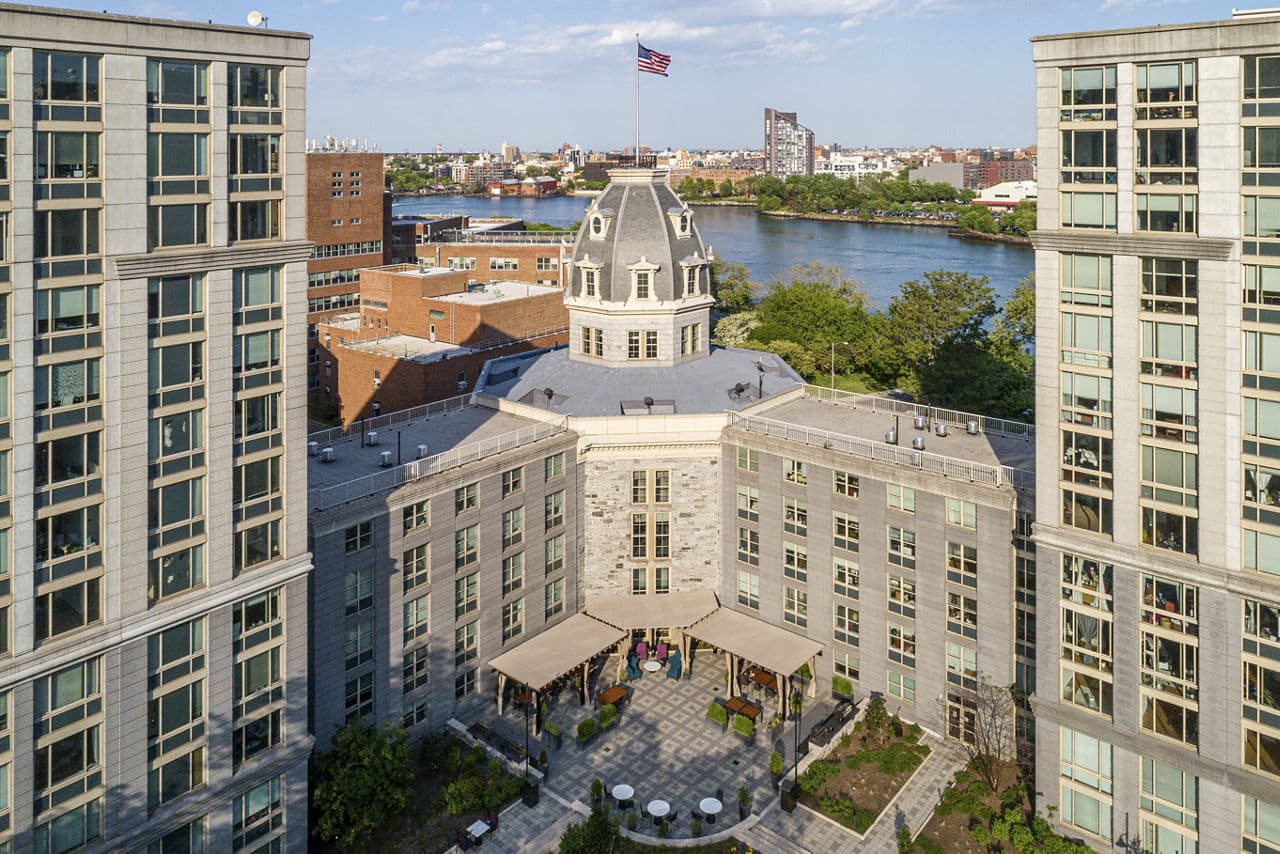 The Octagon 888 Main Street #1219, Manhattan, NY 10044 1