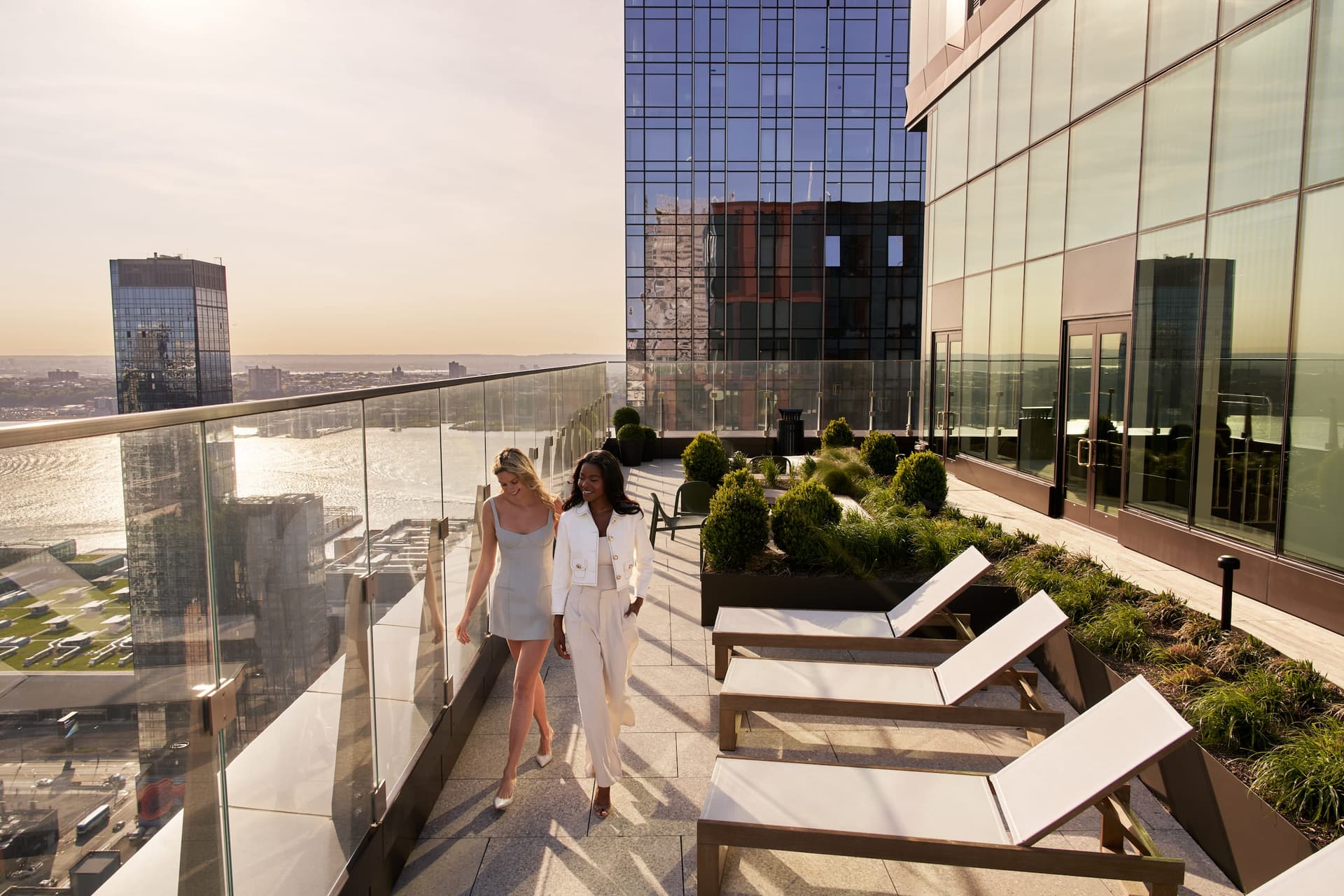 550 10 Avenue #410, Manhattan, NY 10018 1