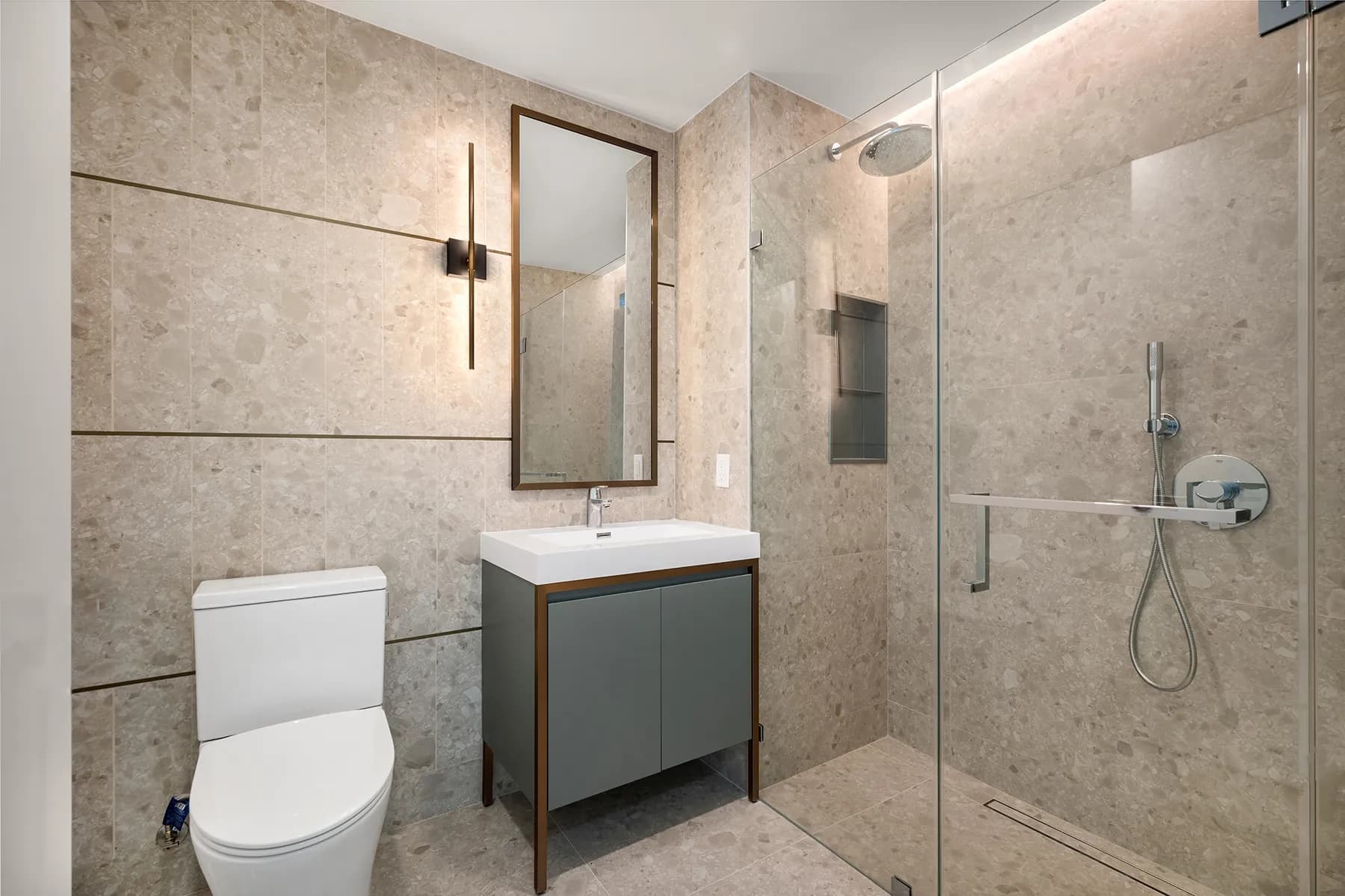 12 Rockwell Place #1632, Brooklyn, NY 11201 1